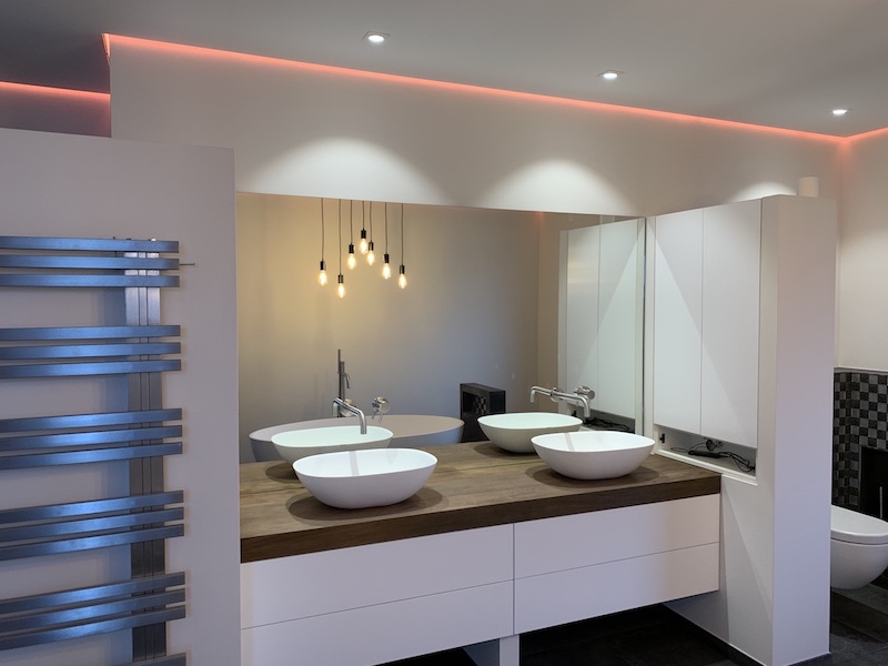 Badezimmer Spiegel Rahmenlos